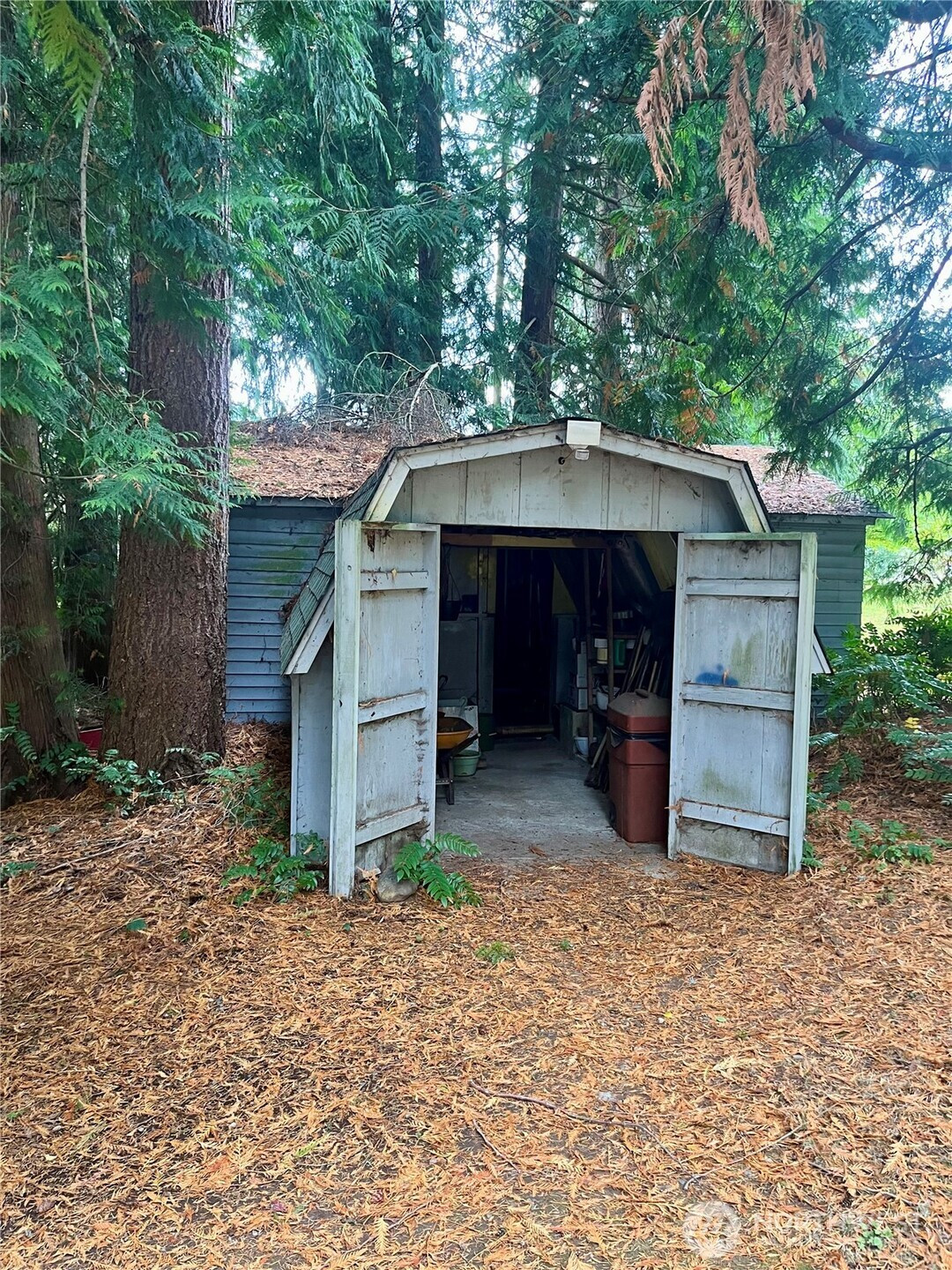 1315 N Lake Stickney Drive, Lynnwood, WA 98087