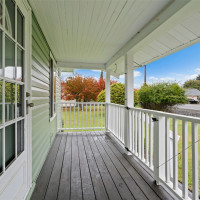 944 Willapa Road, Raymond, WA 98577