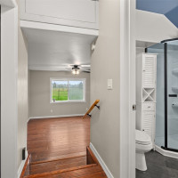 944 Willapa Road, Raymond, WA 98577