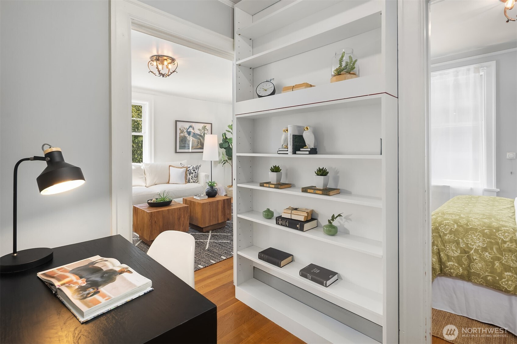 321 Boylston Avenue E, Seattle, WA 98102