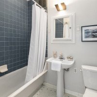 321 Boylston Avenue E, Seattle, WA 98102