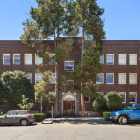 321 Boylston Avenue E, Seattle, WA 98102