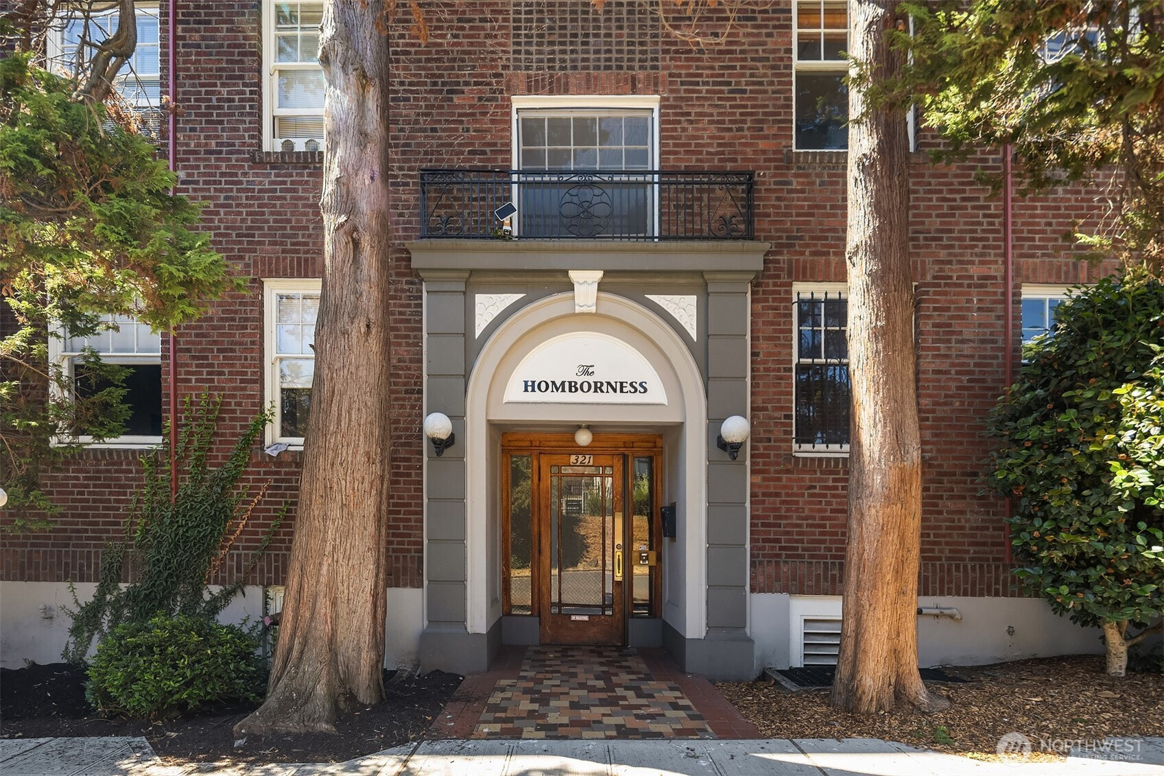 321 Boylston Avenue E, Seattle, WA 98102