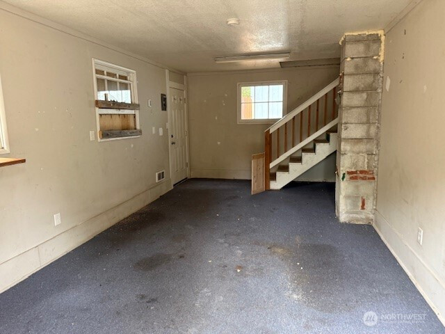 6305 Rest Place NE, Bremerton, WA 98311