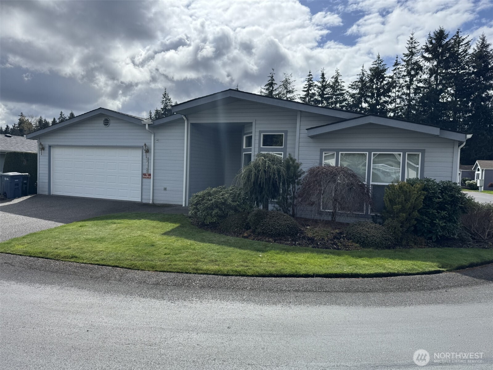 5702 90th Street Ct E, Puyallup, WA 98371