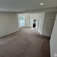 5702 90th Street Ct E, Puyallup, WA 98371