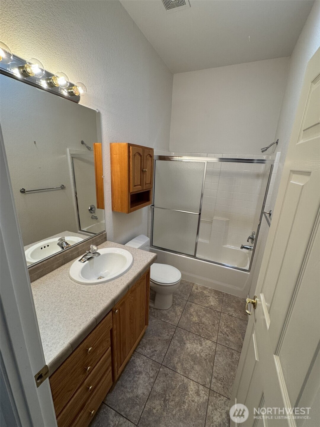 5702 90th Street Ct E, Puyallup, WA 98371