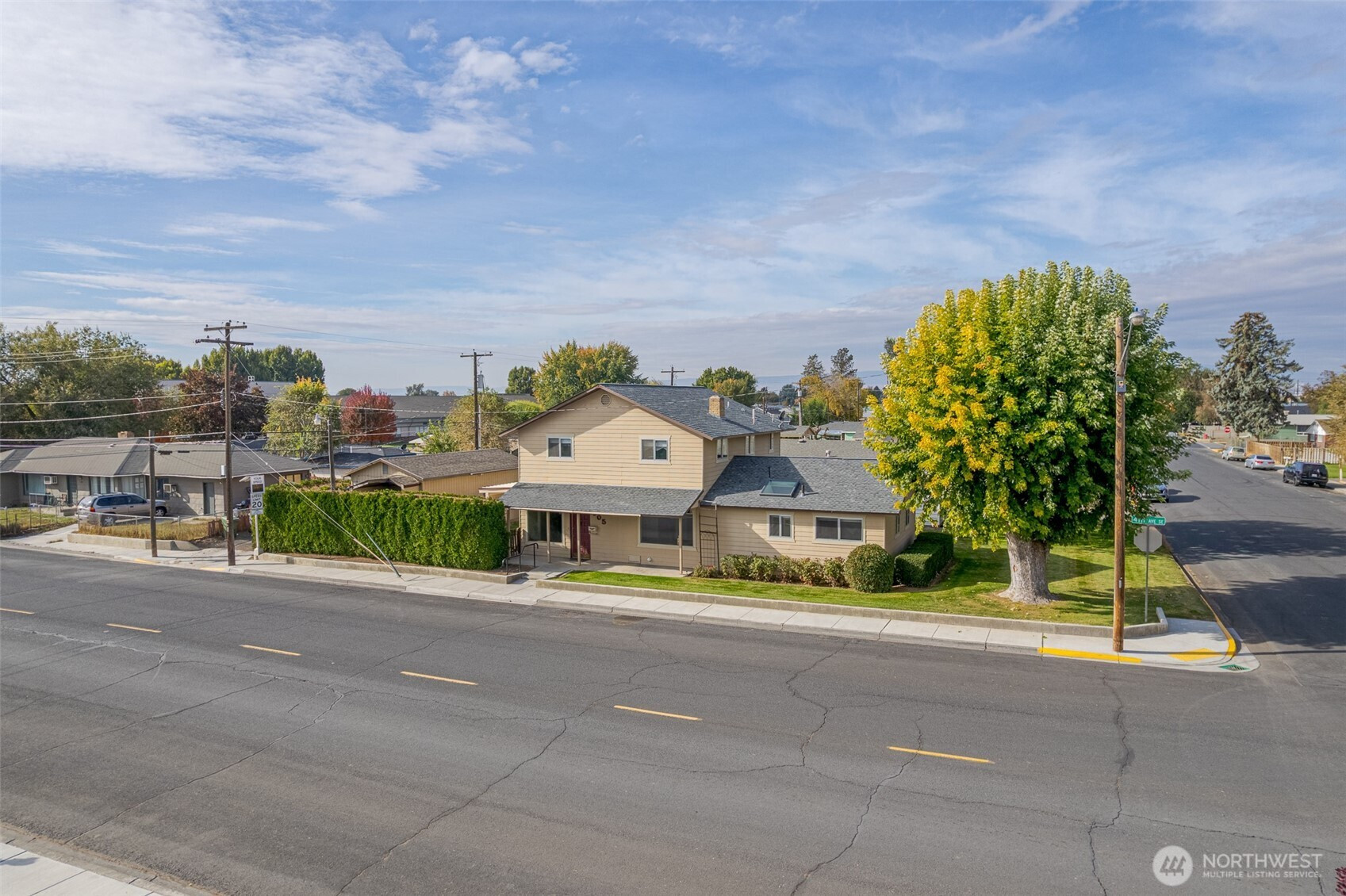 905 4th Ave SE, Quincy, WA 98848