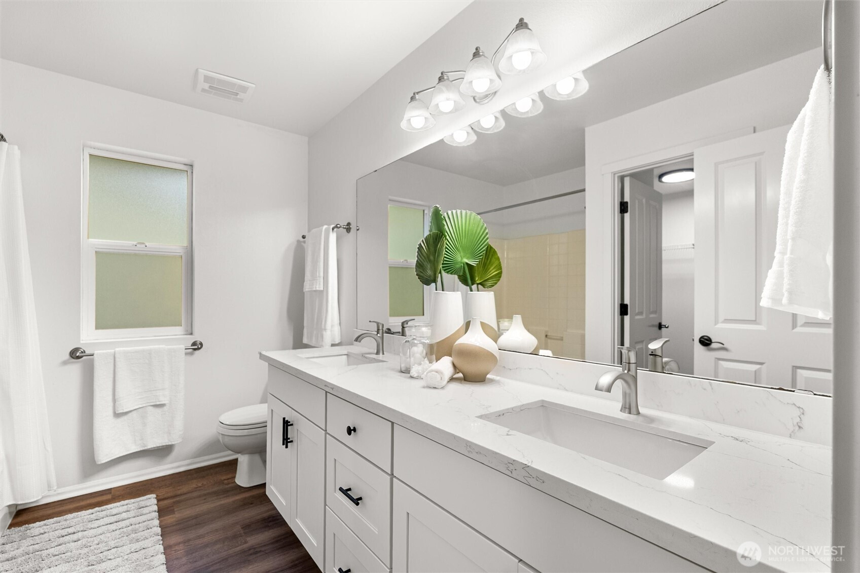 3957 S Chicago St, Seattle, WA 98118