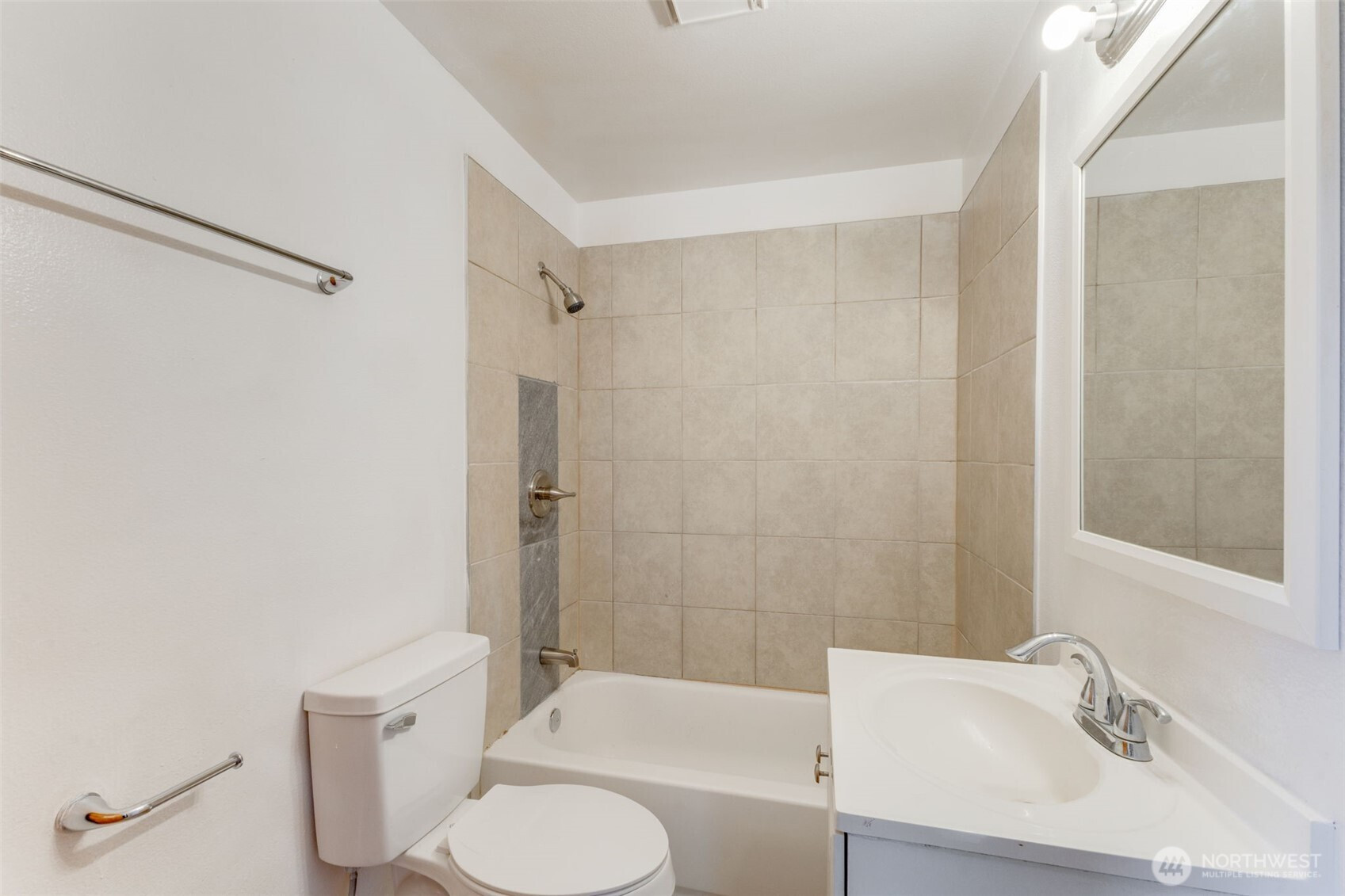 15115 Grant Avenue SW, Lakewood, WA 98498