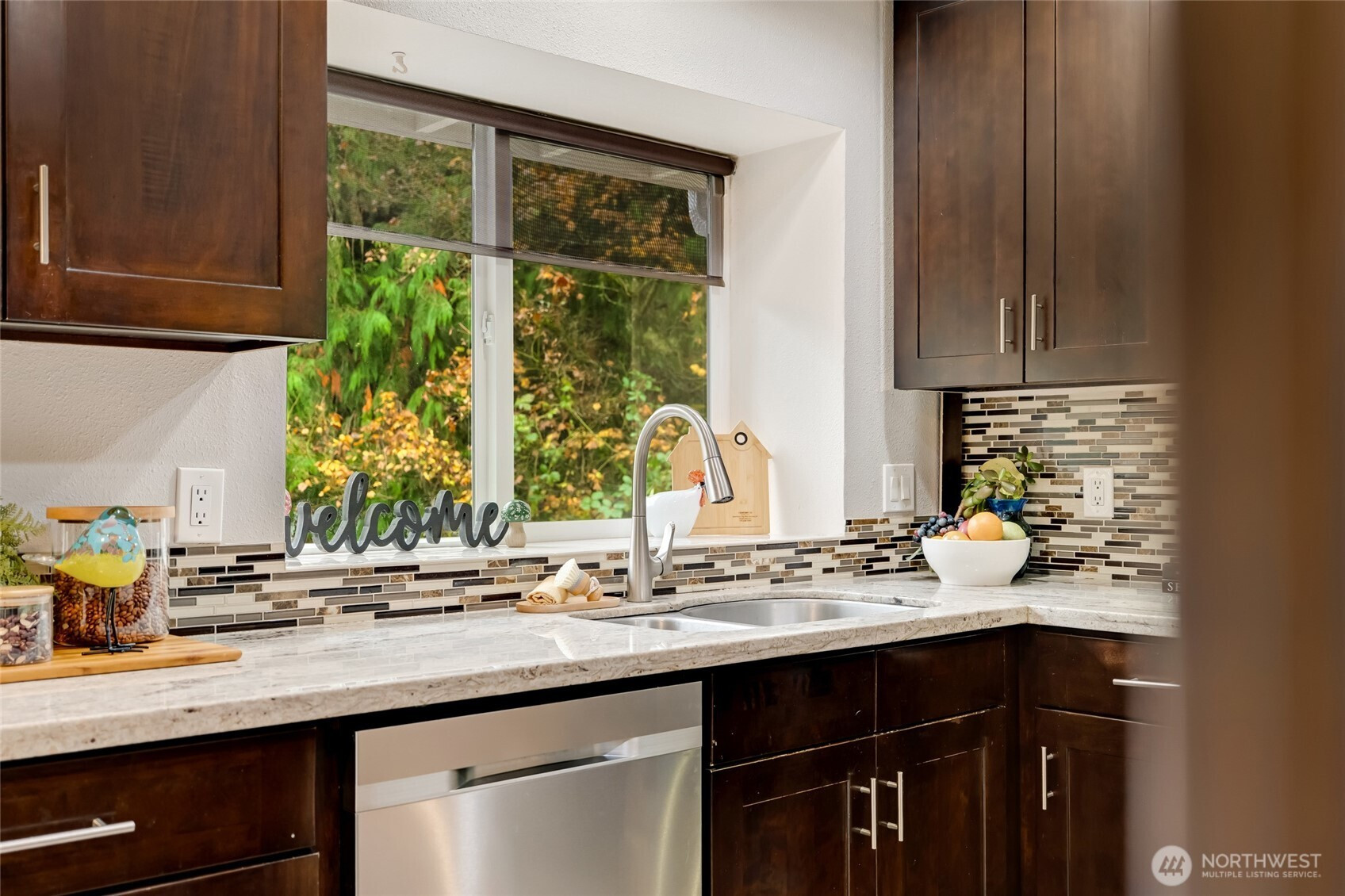 12704 48th Drive NE, Marysville, WA 98271