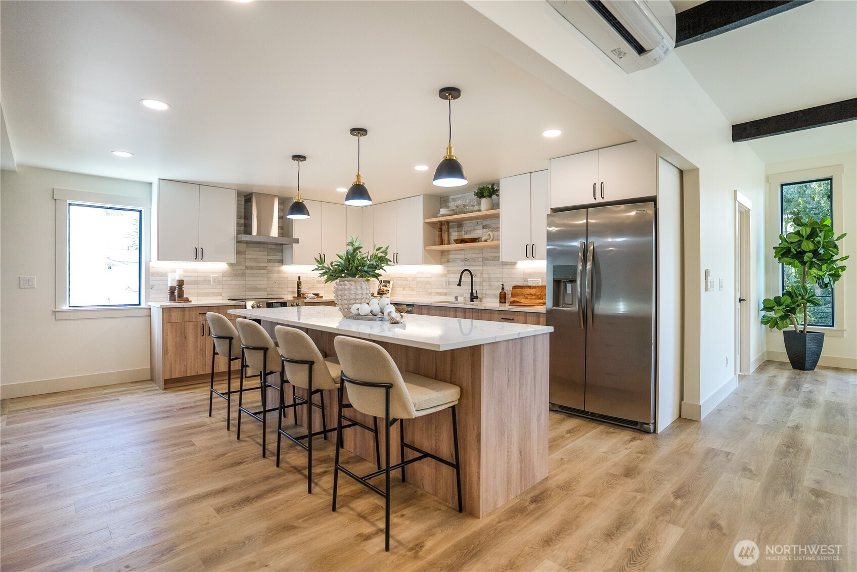 11647 Beacon Avenue S, Seattle, WA 98178