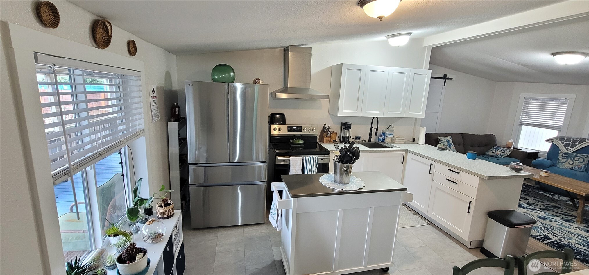 803 Oysterville Road, Ocean Park, WA 98640