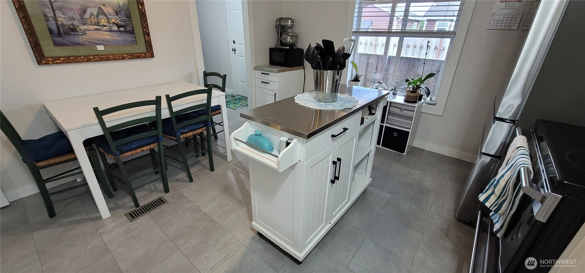 803 Oysterville Road, Ocean Park, WA 98640