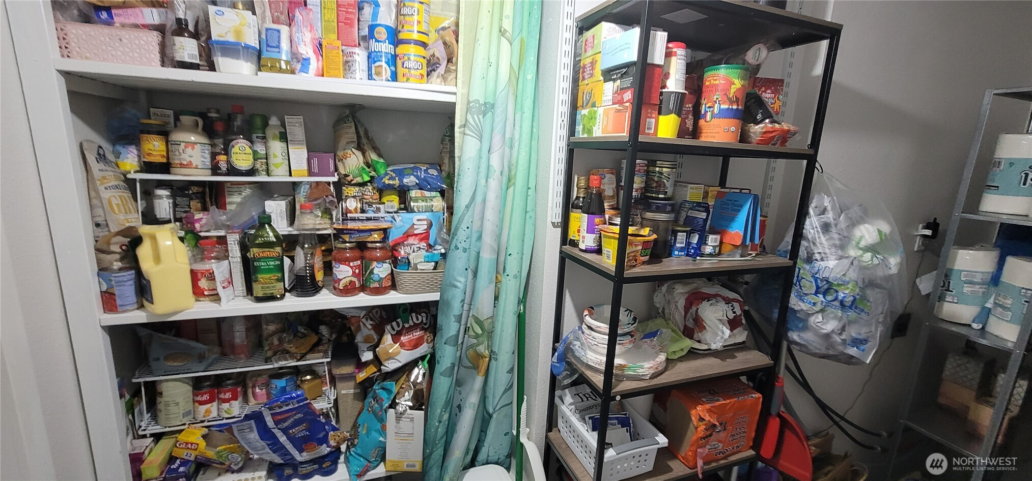 803 Oysterville Road, Ocean Park, WA 98640