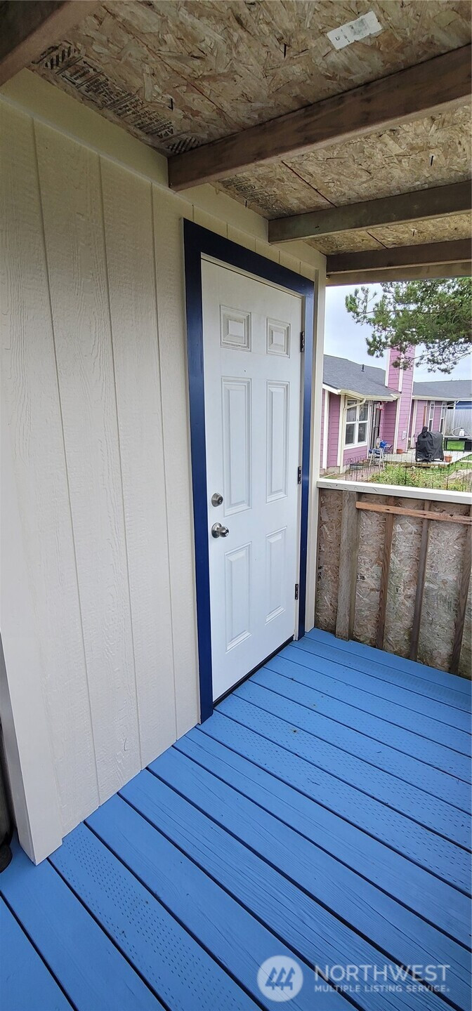 803 Oysterville Road, Ocean Park, WA 98640