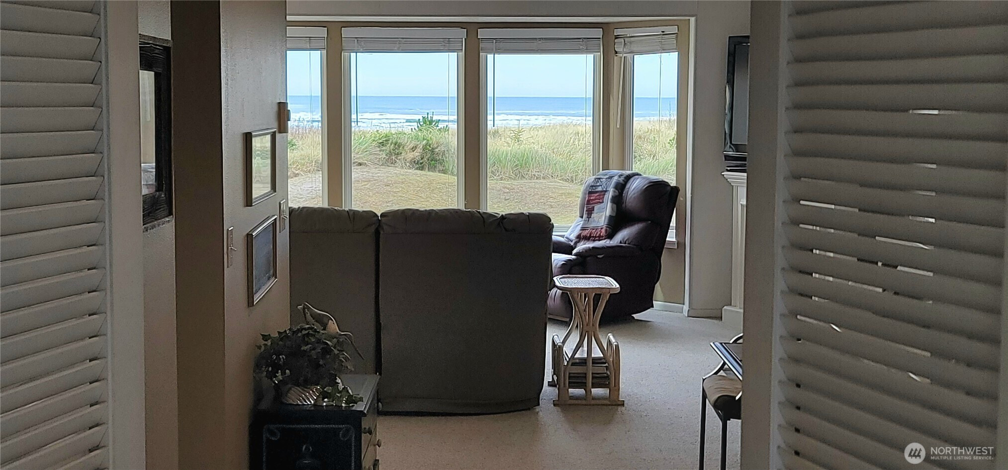 32805 G Street, Ocean Park, WA 98640