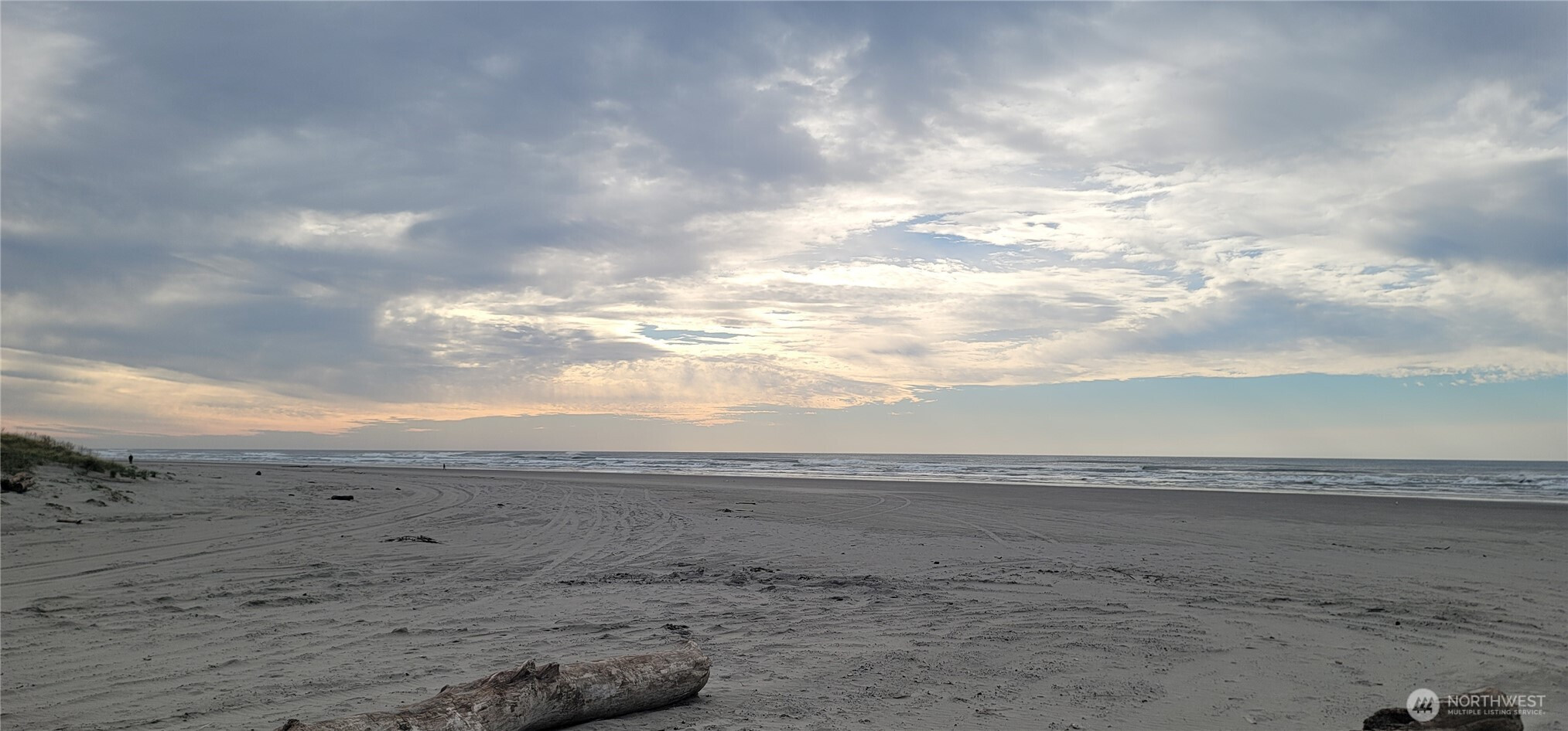 32805 G Street, Ocean Park, WA 98640