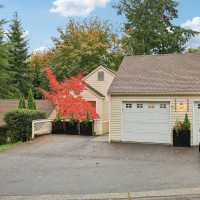 22561 SE 42nd Terrace, Issaquah, WA 98029