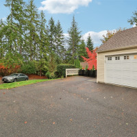 22561 SE 42nd Terrace, Issaquah, WA 98029