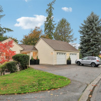 22561 SE 42nd Terrace, Issaquah, WA 98029