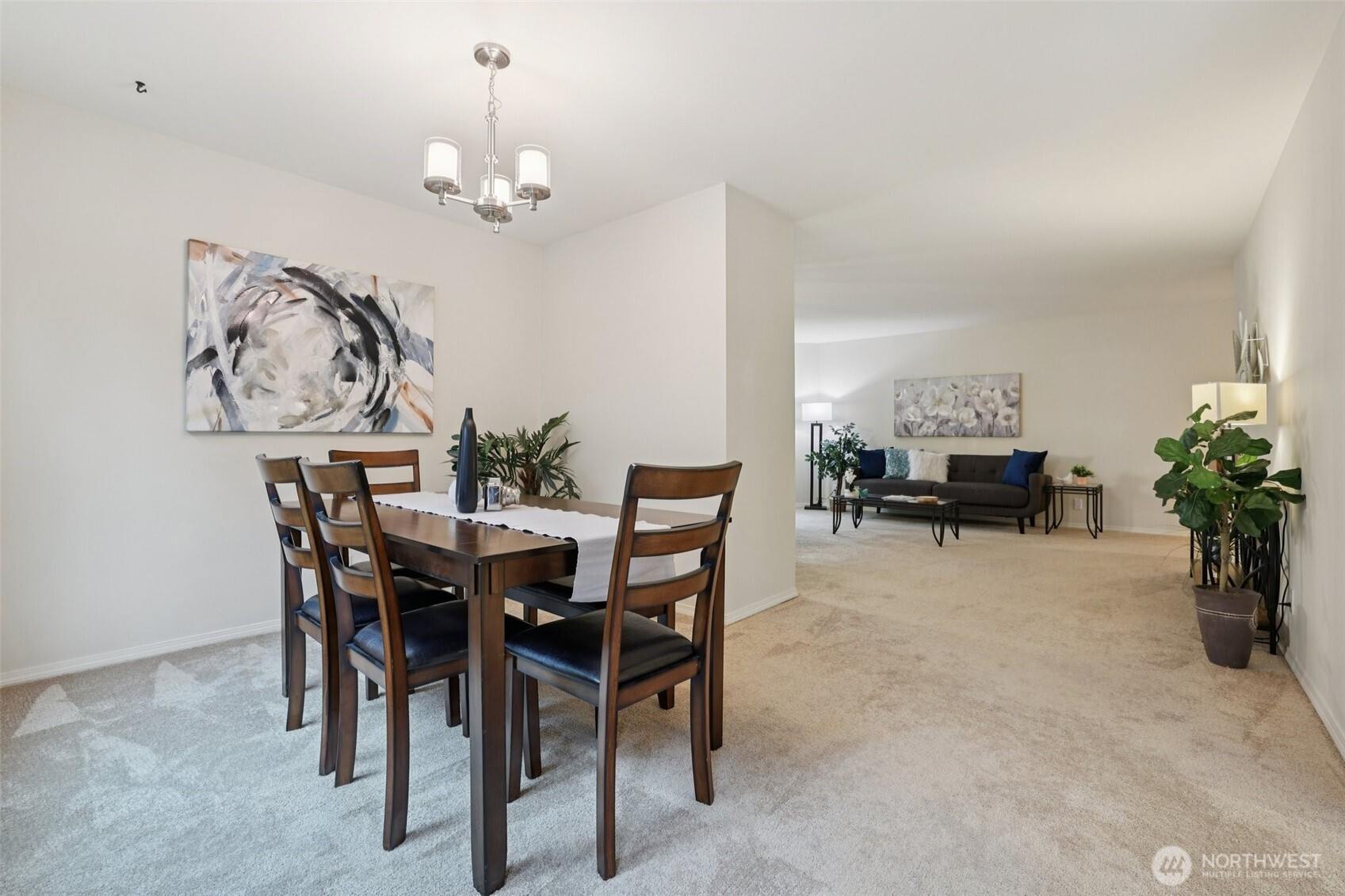 22561 SE 42nd Terrace, Issaquah, WA 98029