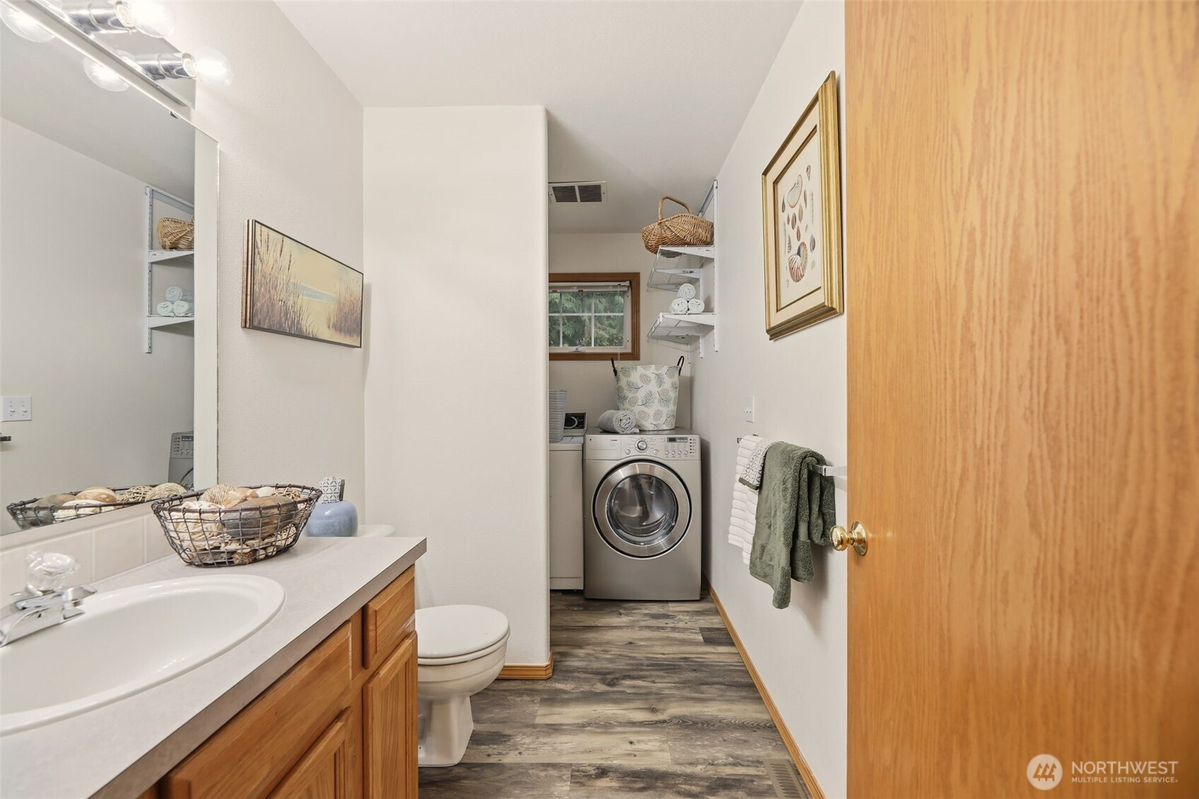 143 S 44th Street, Bellingham, WA 98229