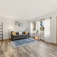 143 S 44th Street, Bellingham, WA 98229