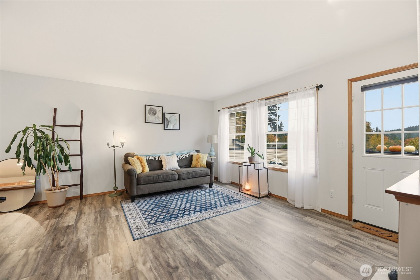 143 S 44th Street, Bellingham, WA 98229