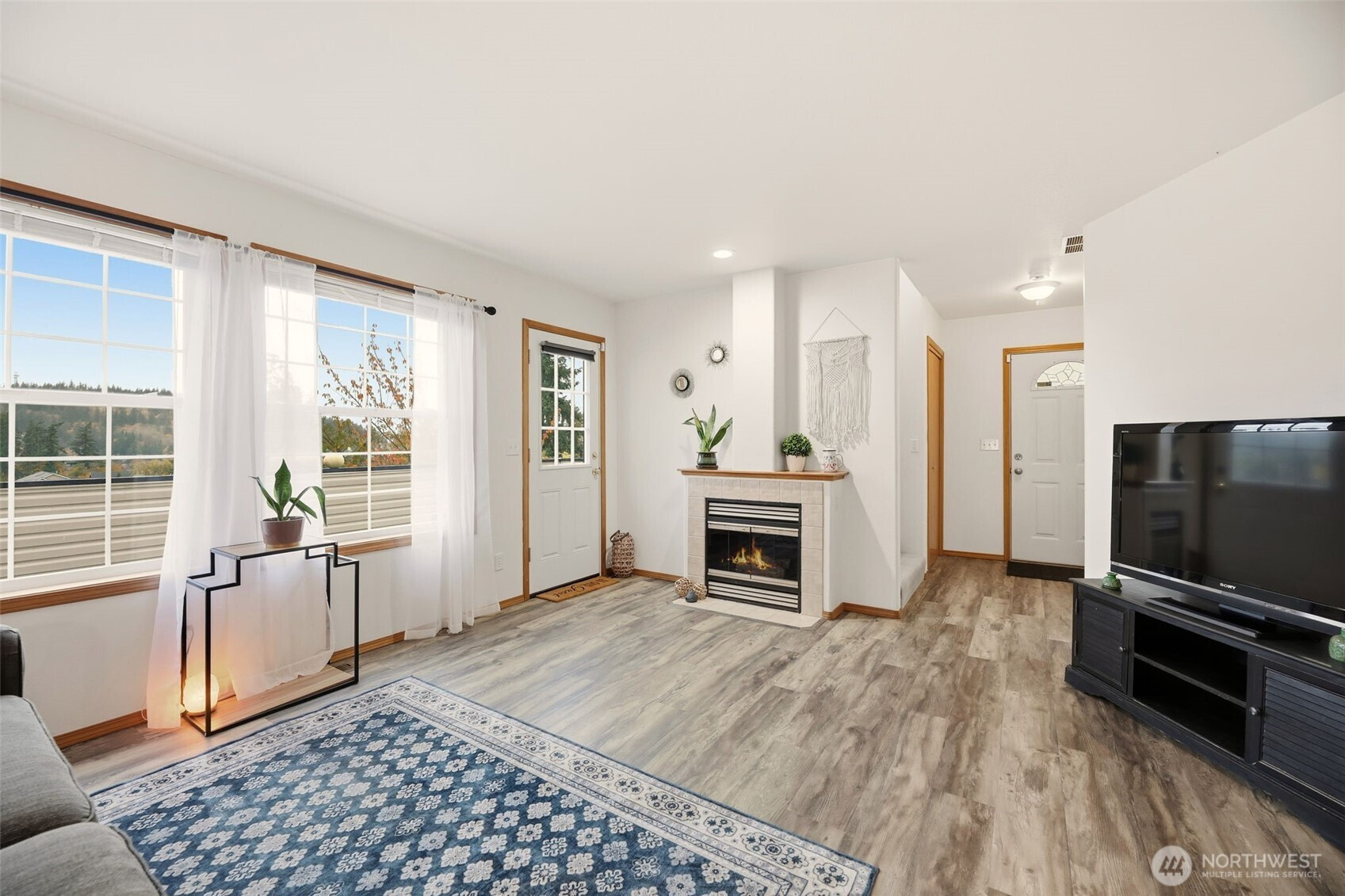 143 S 44th Street, Bellingham, WA 98229