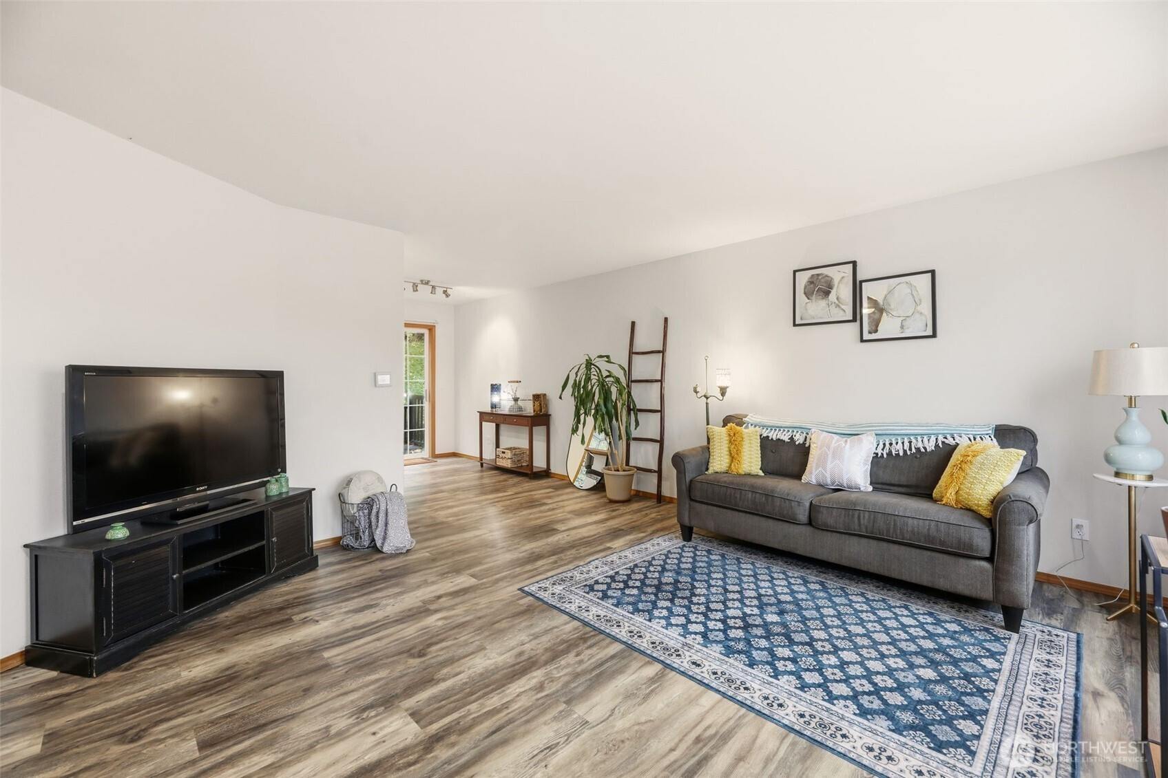 143 S 44th Street, Bellingham, WA 98229