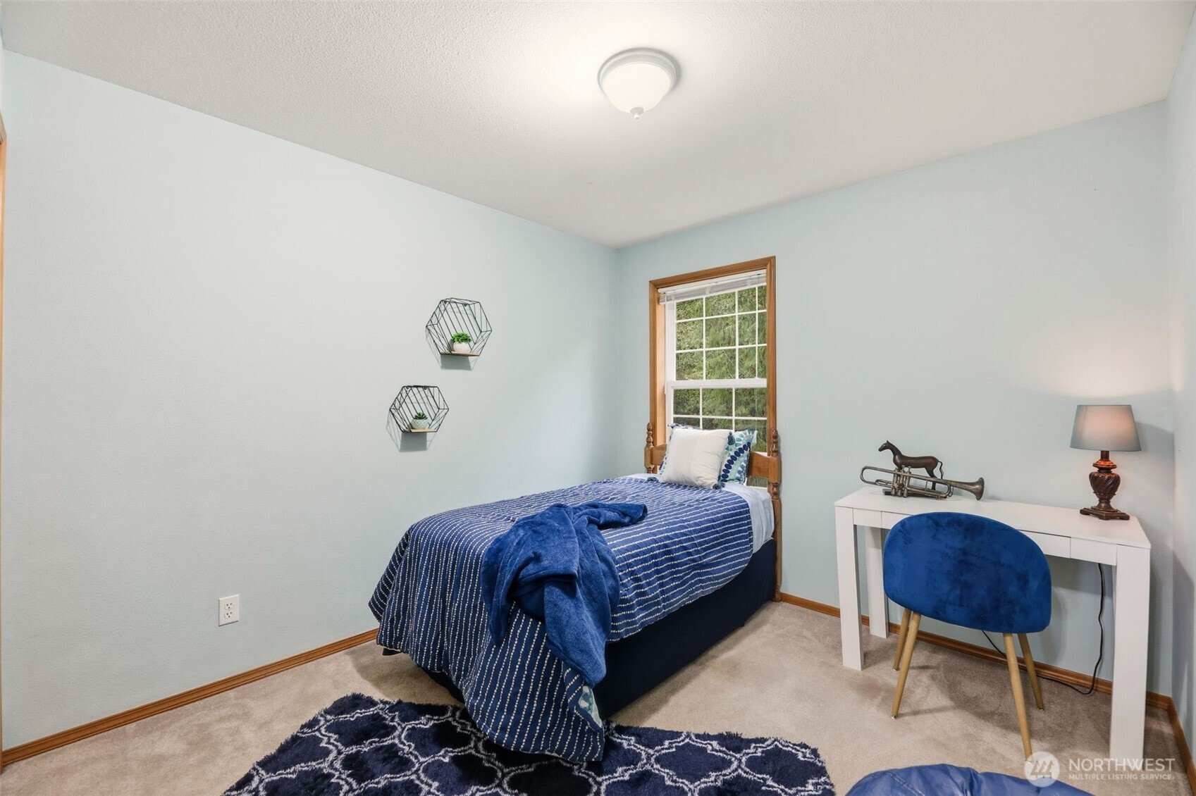 143 S 44th Street, Bellingham, WA 98229