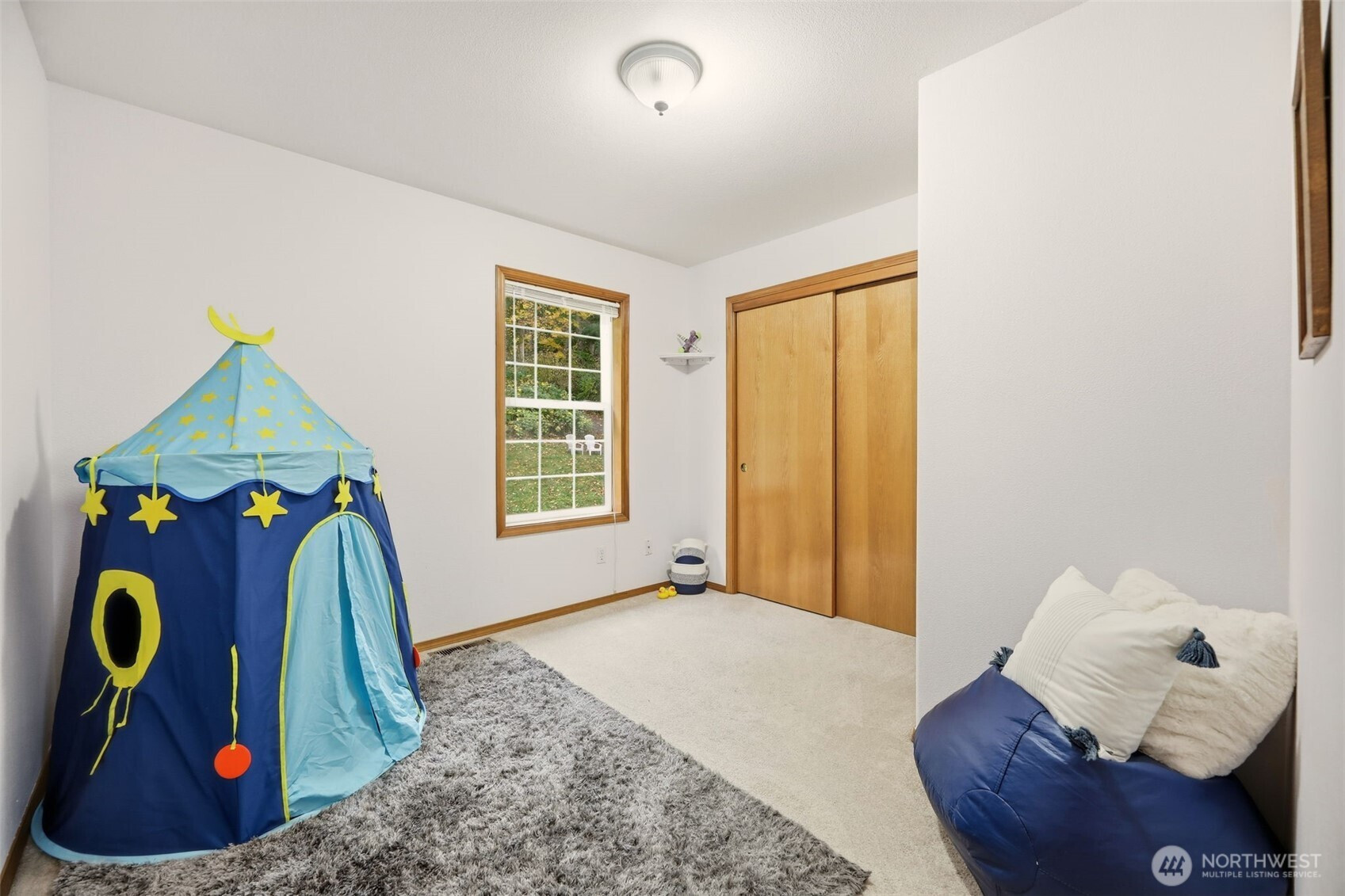 143 S 44th Street, Bellingham, WA 98229