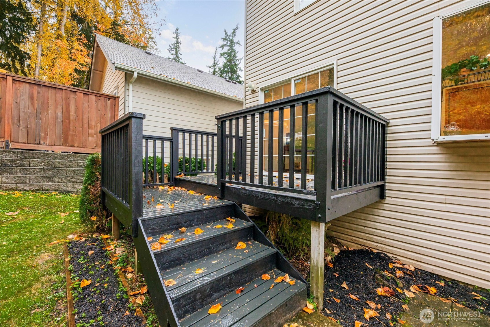 143 S 44th Street, Bellingham, WA 98229