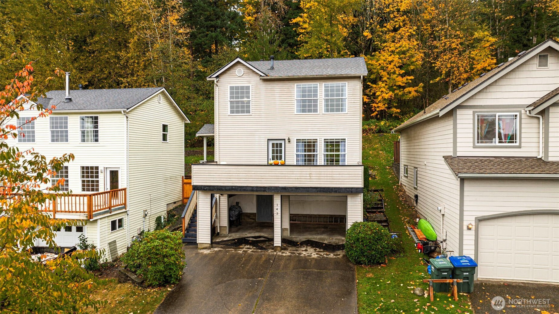 143 S 44th Street, Bellingham, WA 98229