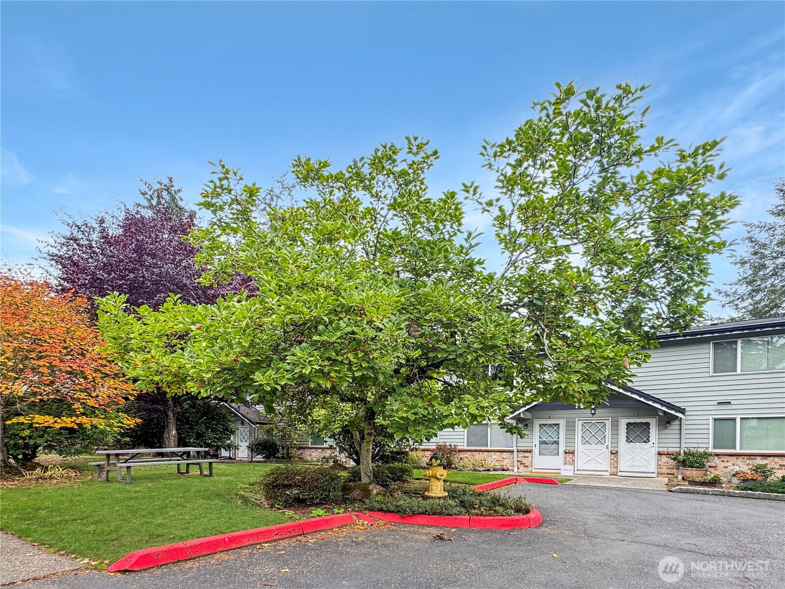 7909 218th Street SW, Edmonds, WA 98026