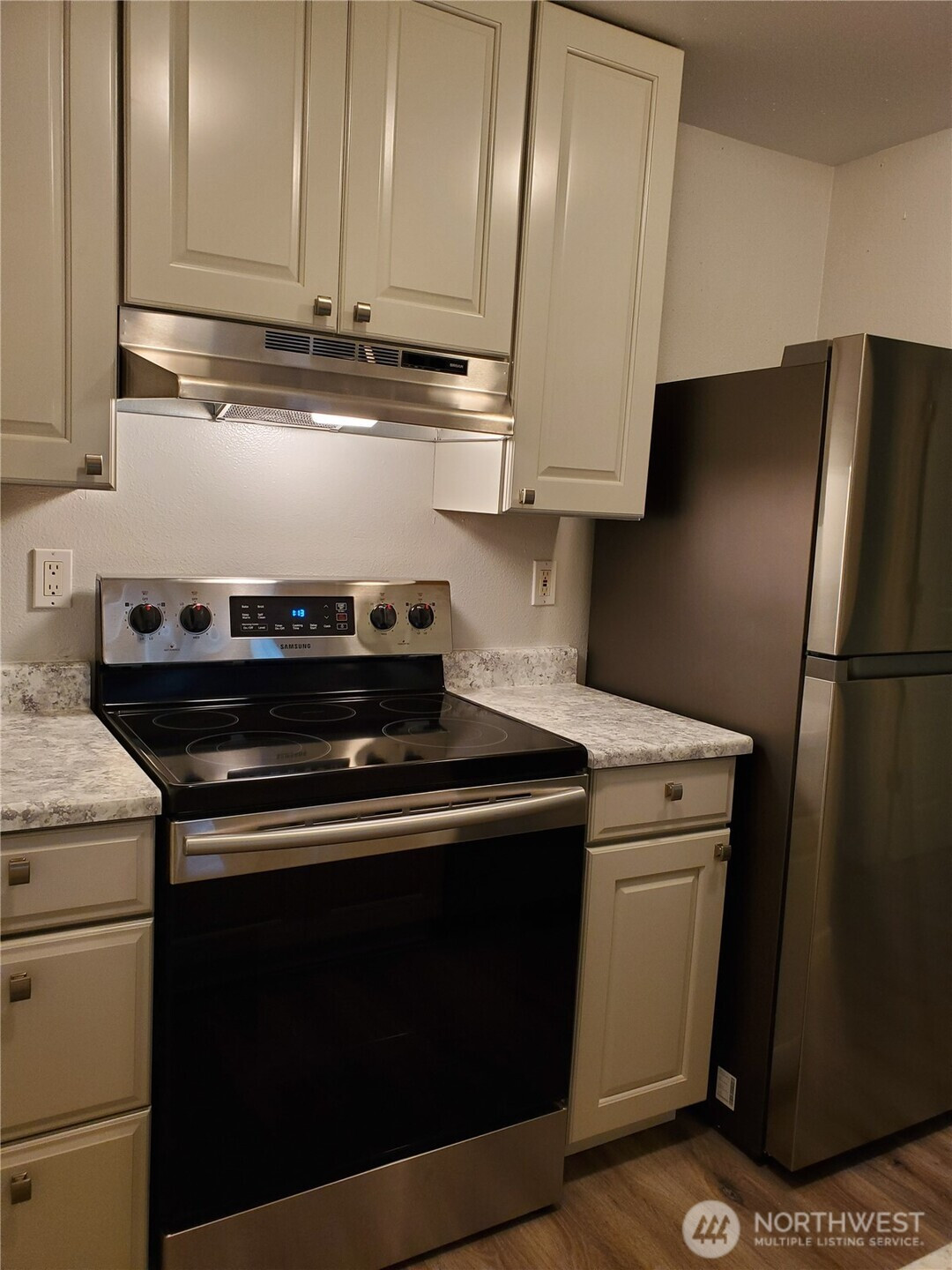 9719 Danwood Lane, Silverdale, WA 98383