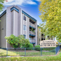 611 SW 5th Court, Renton, WA 98057