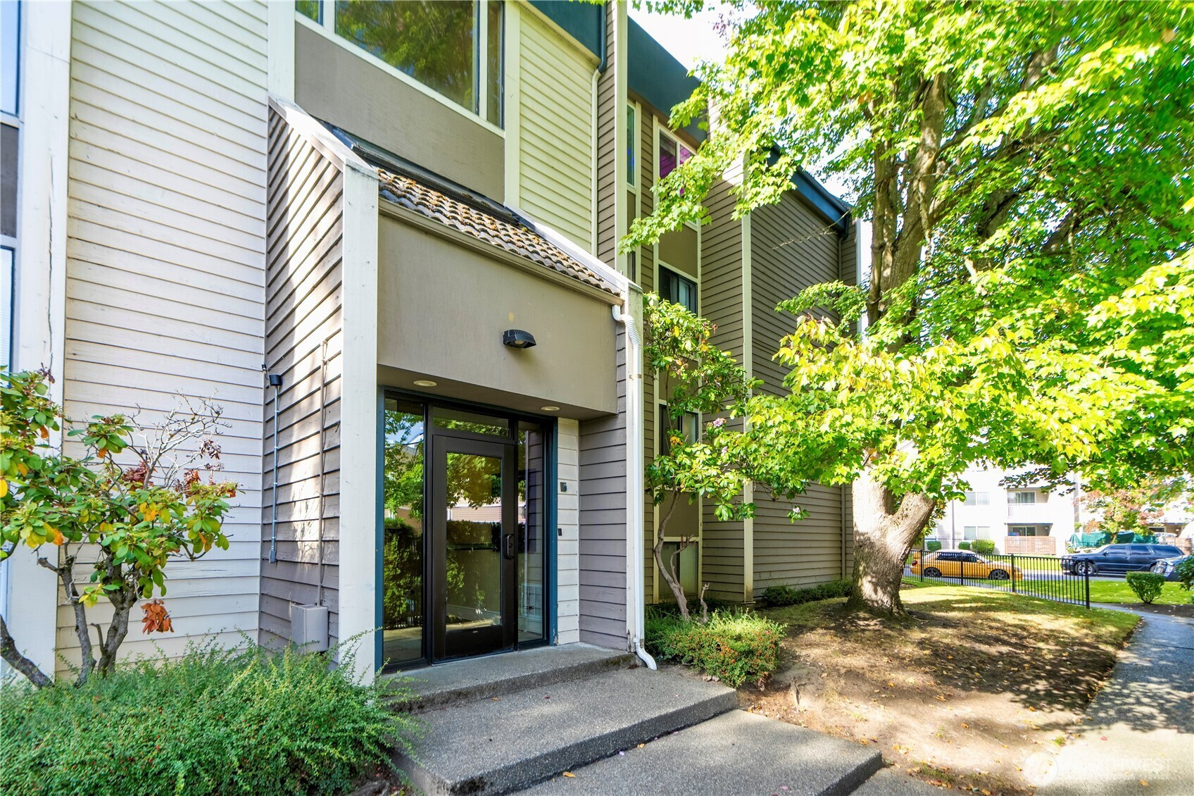 611 SW 5th Court, Renton, WA 98057