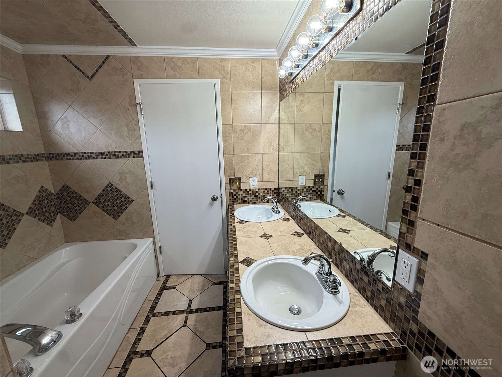 1117 S 90th Street Ct, Tacoma, WA 98444