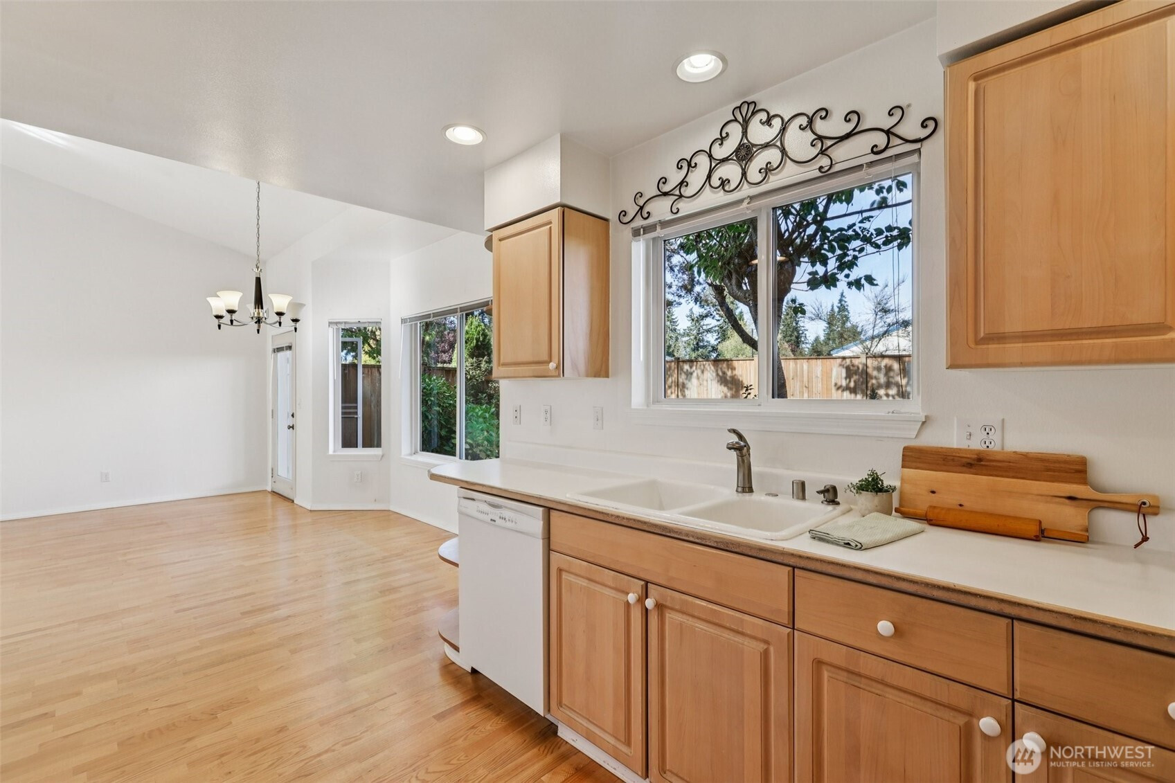 217 112th Street SW, Everett, WA 98204