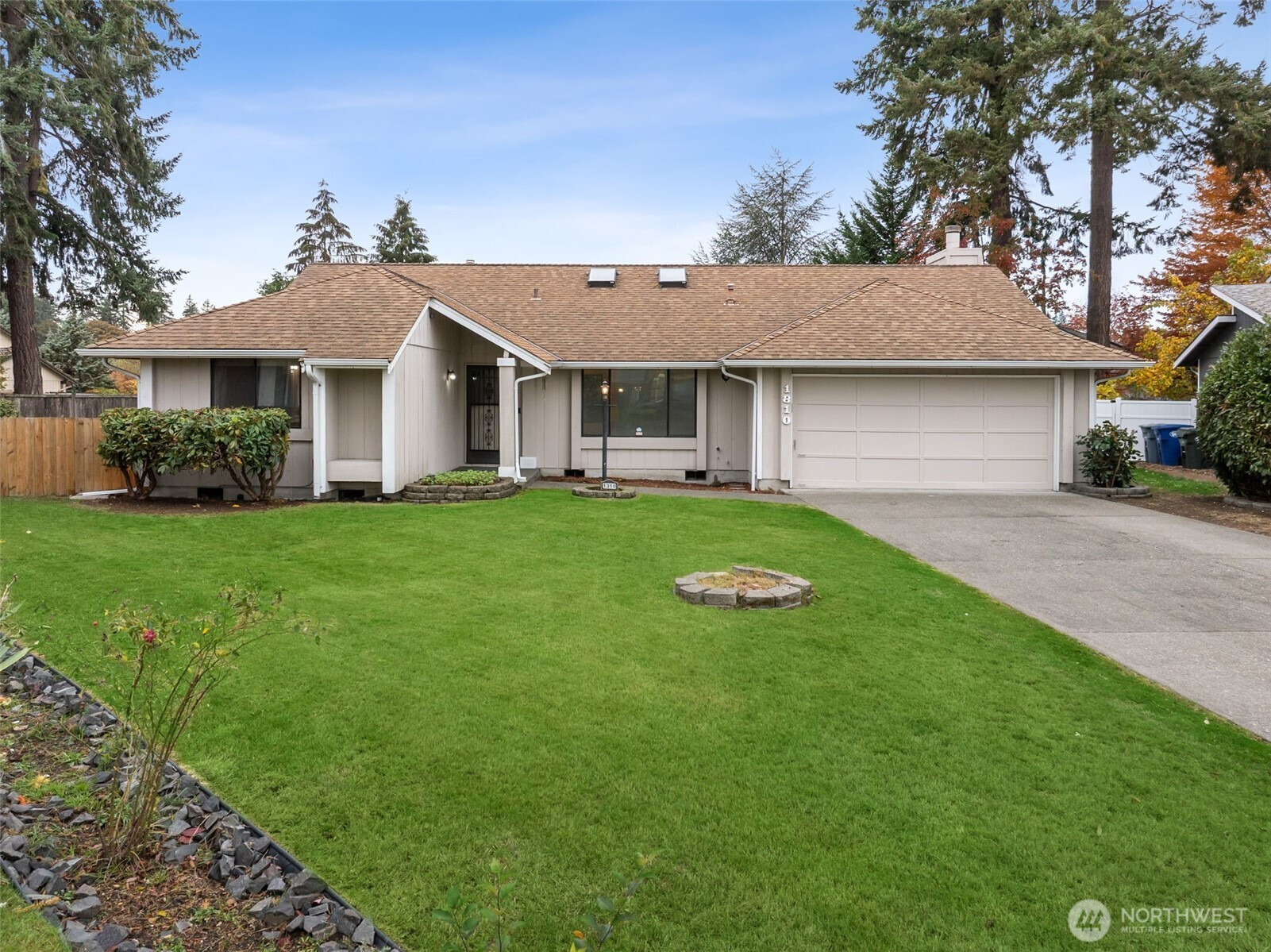 1310 133rd Street S, Tacoma, WA 98444