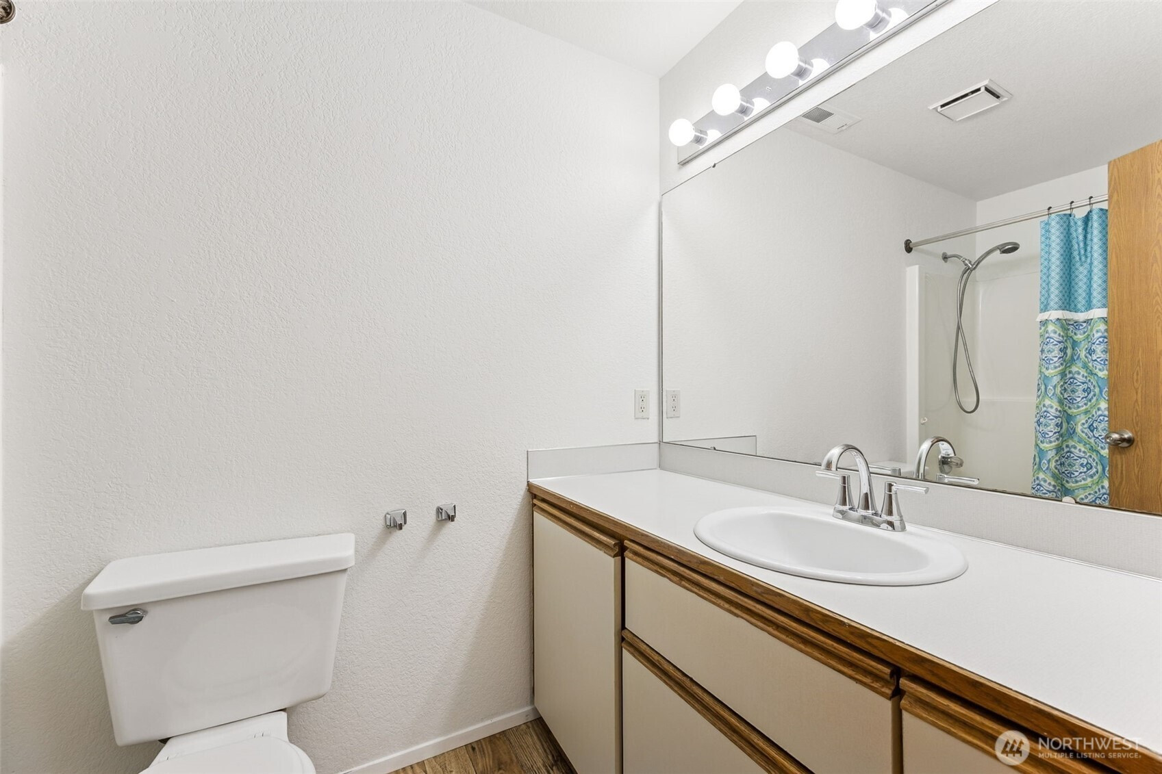 1310 133rd Street S, Tacoma, WA 98444