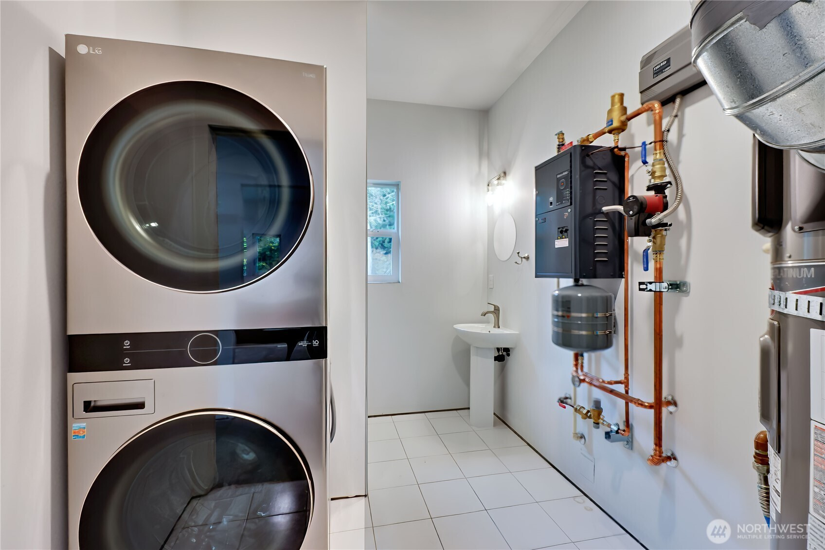 626 Buchanan Drive, Port Angeles, WA 98362