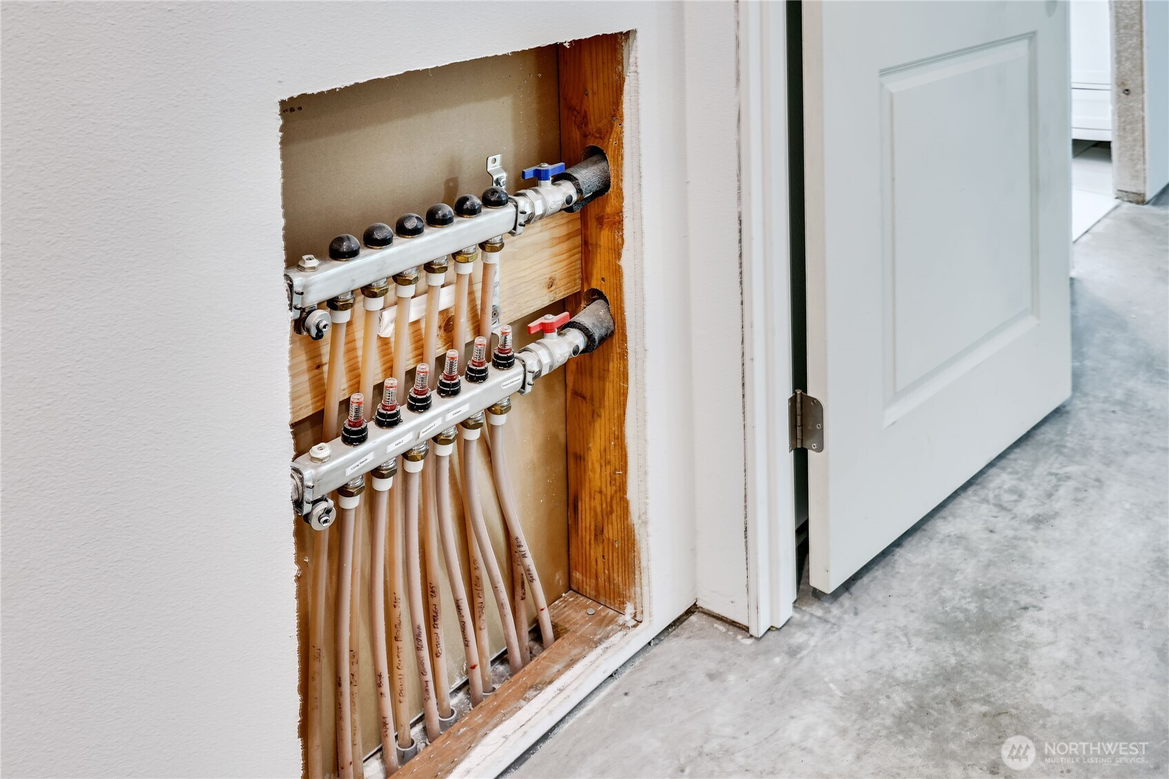 626 Buchanan Drive, Port Angeles, WA 98362