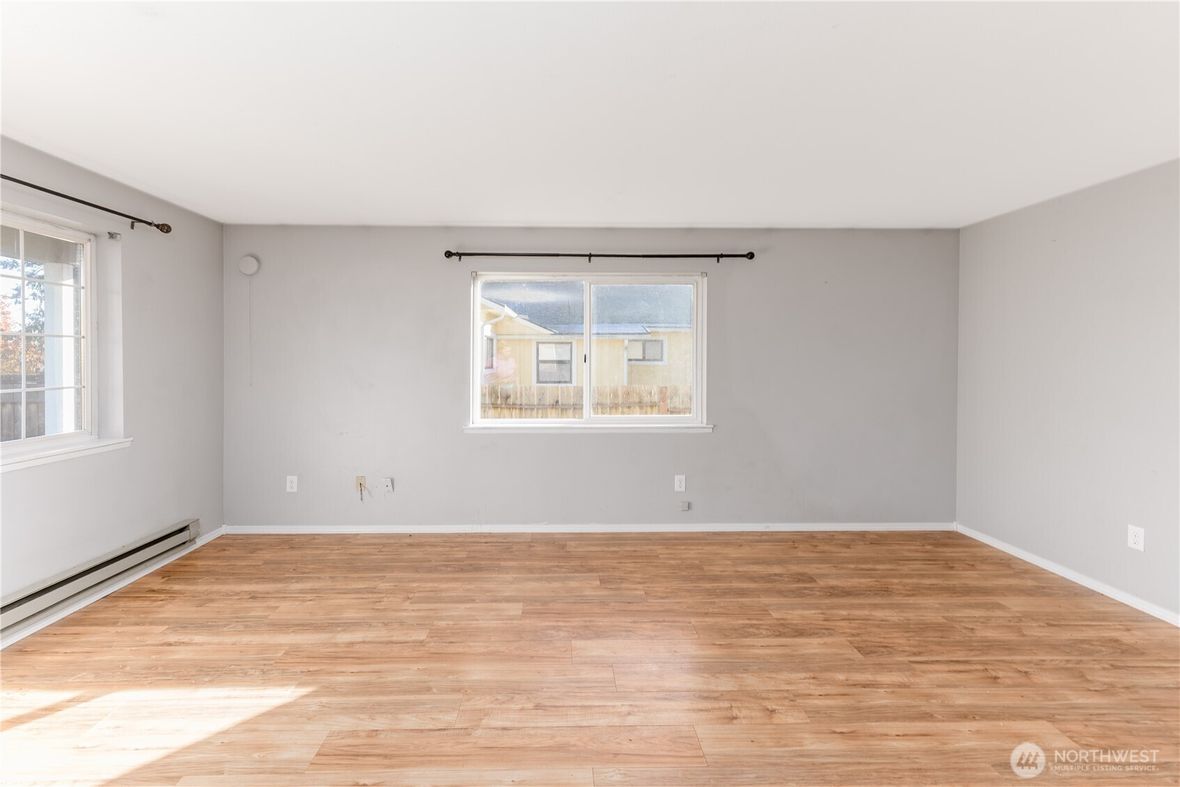 1014 W Spruce Street, Port Angeles, WA 98363