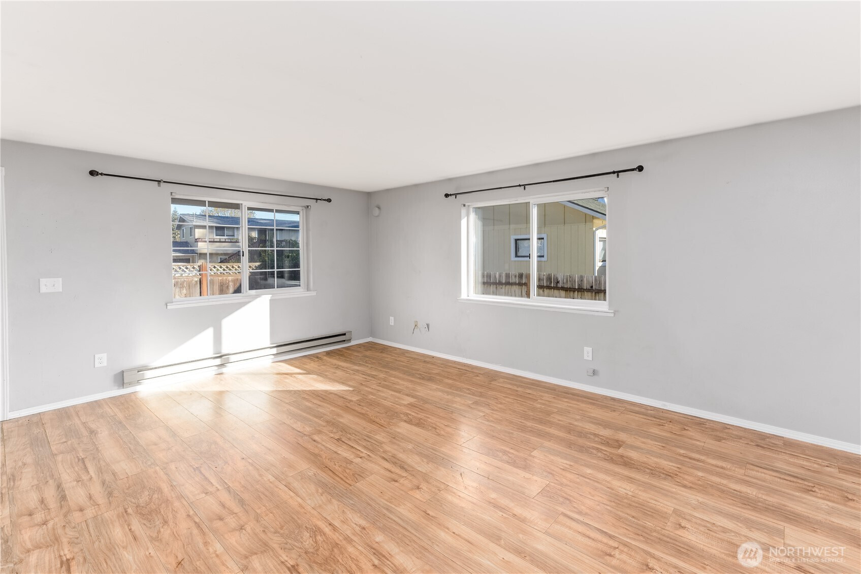 1014 W Spruce Street, Port Angeles, WA 98363