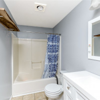 1014 W Spruce Street, Port Angeles, WA 98363