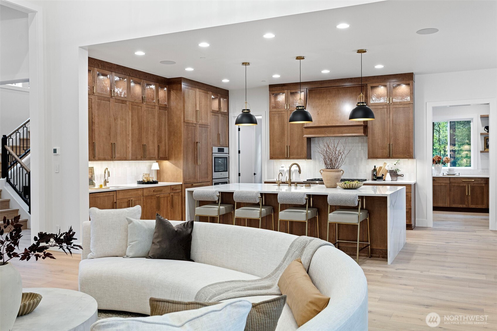 7107 254th Avenue NE, Redmond, WA 98053