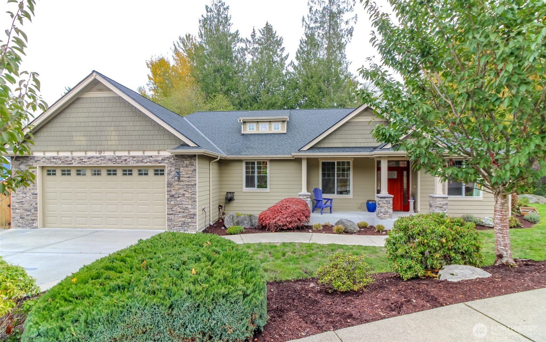 8043 E Aguilar Court, Port Orchard, WA 98366